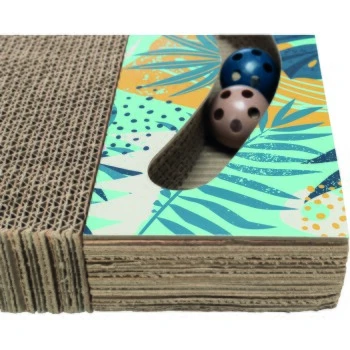 Trixie Kratzpappe Mit Spielzeug 1 Trixie Kratzpappe Mit Spielzeug