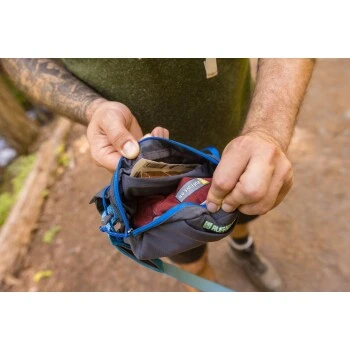 Ruffwear Stash Bag Plus™ Hüfttasche 2 Ruffwear Stash Bag Plus™ Hüfttasche – Bild 2